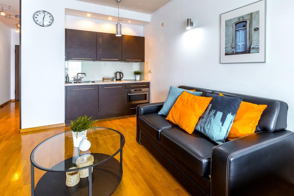 Friendhouse Apartments Angel City Krasków Eksteriør bilde