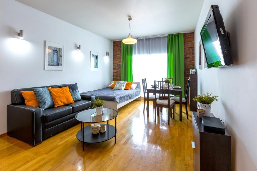 Friendhouse Apartments Angel City Krasków Eksteriør bilde