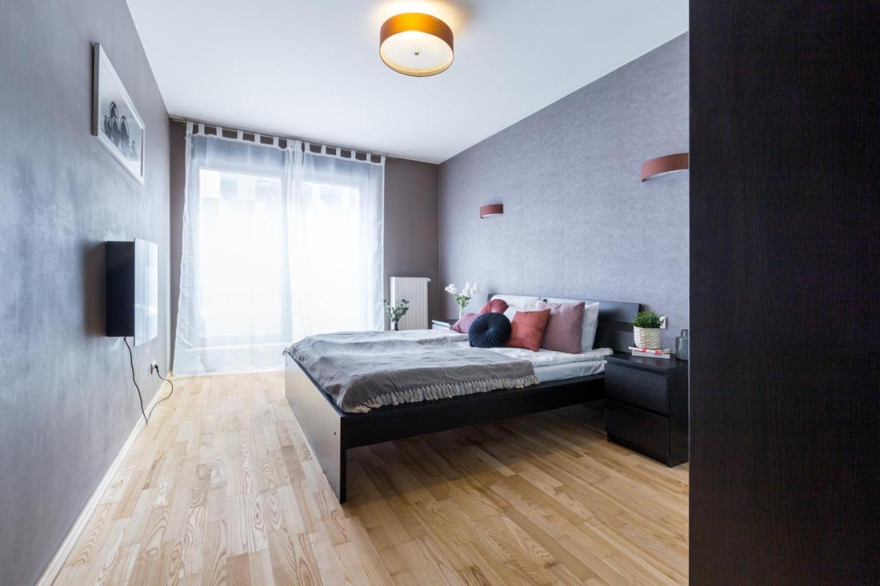 Friendhouse Apartments Angel City Krasków Eksteriør bilde